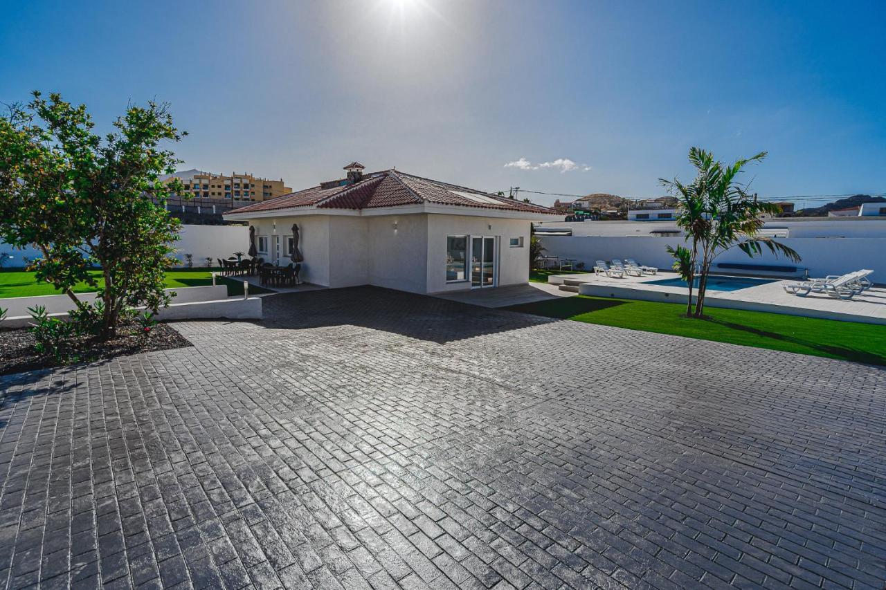 303 VILLA CASA JARDIN con piscina y gran jardín Costa Adeje  Extérieur photo
