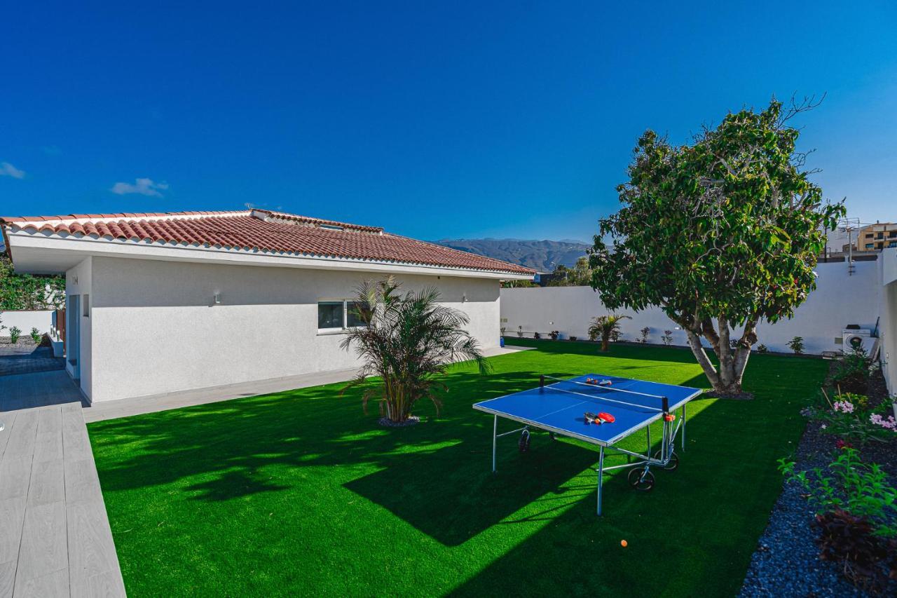 303 VILLA CASA JARDIN con piscina y gran jardín Costa Adeje  Extérieur photo